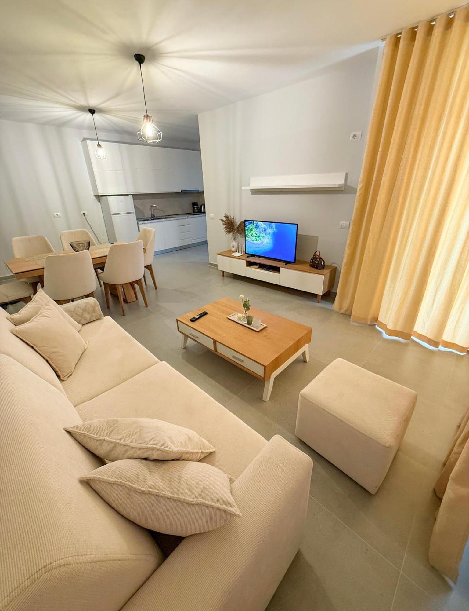 Odore Di Mare Apartments Sarande Exterior photo