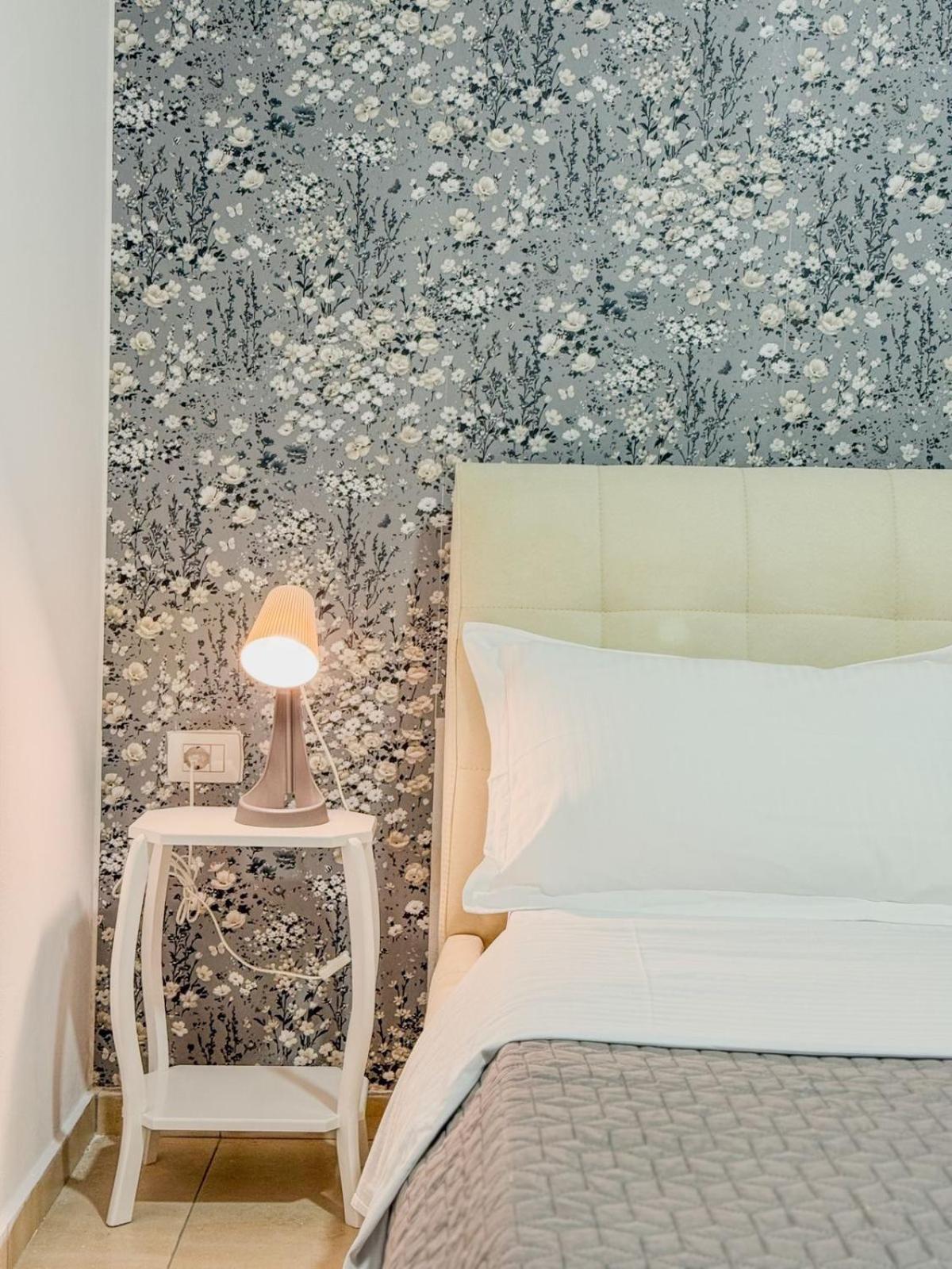 Odore Di Mare Apartments Sarande Exterior photo